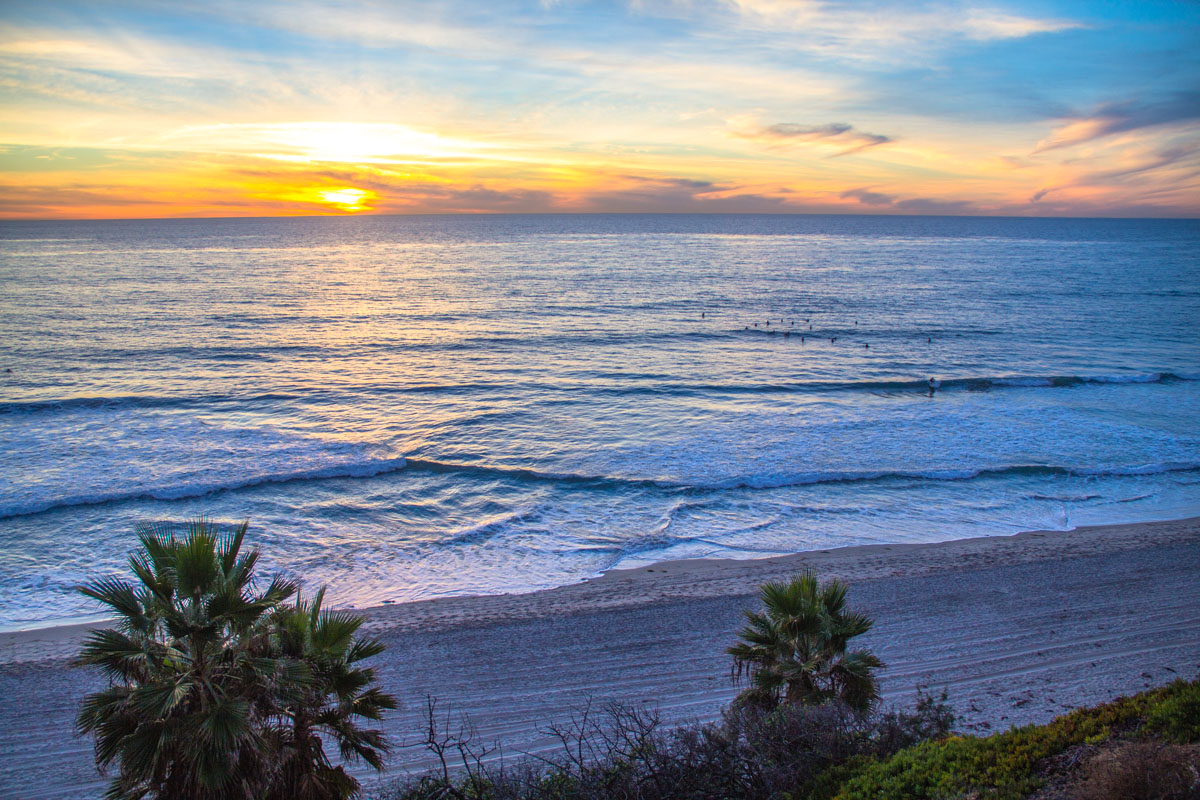 Encinitas-CA-Ocean-Beach-Sunset-Surfing